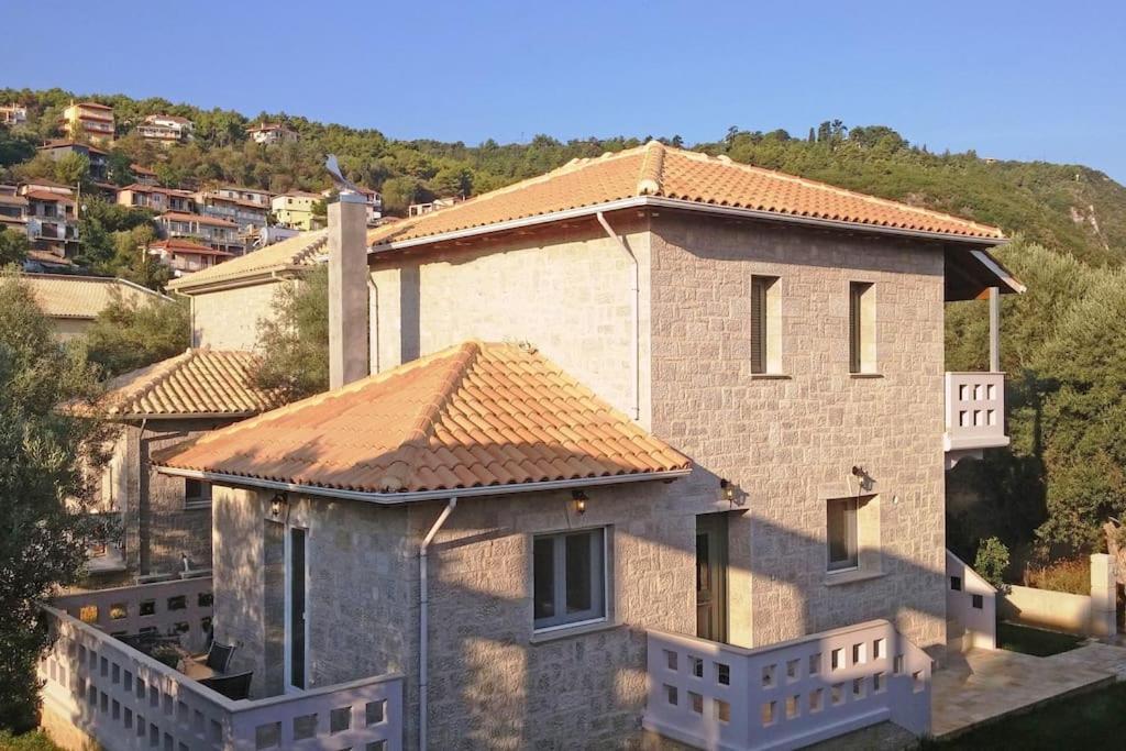 Villa *Drosia*/5' From Town & Sea/Mountain View Frínion Exterior foto